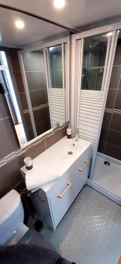 Studio 3 Etoiles Le 102, Aix Les Bains Centre Thermes Palace Le Beau Site Екс ле Бен Екстериор снимка
