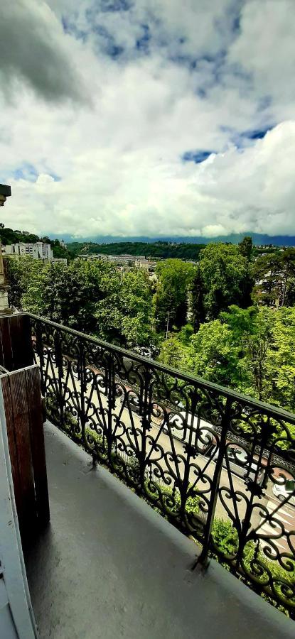 Studio 3 Etoiles Le 102, Aix Les Bains Centre Thermes Palace Le Beau Site Екс ле Бен Екстериор снимка