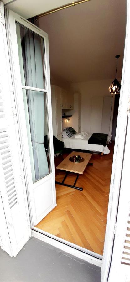 Studio 3 Etoiles Le 102, Aix Les Bains Centre Thermes Palace Le Beau Site Екс ле Бен Екстериор снимка